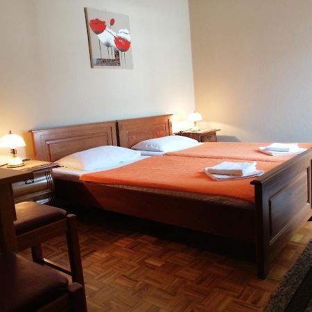 Lovely Apartment With Big Terrace In Будва Екстер'єр фото