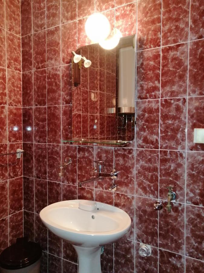 Lovely Apartment With Big Terrace In Будва Екстер'єр фото
